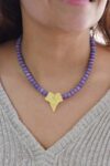 collar-jade-tinturado-morado-hoja-natural-baño-de-oro-miyuki-japones