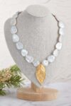 collar-perlas-barrocas-cultivadas-agua-dulce-hoja-natural-baño-de-oro-cobre