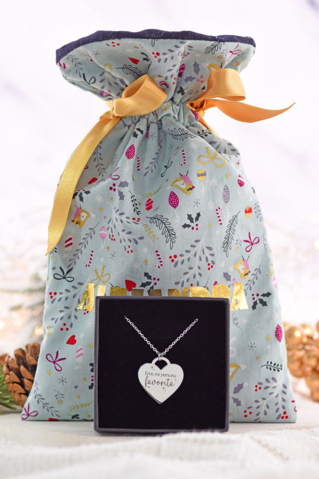 Cadena corazón con bolsa