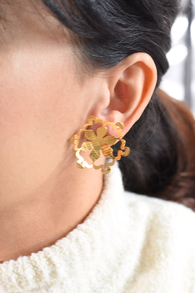 pendientes-contorno-a-mano