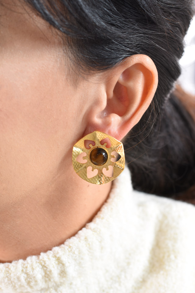 pendientes-ojo-de-tigre-cortados-a-mano